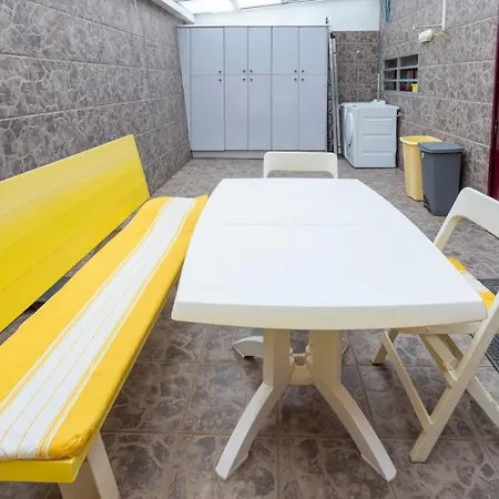 La Cornisa Vivac House * Las Palmas de Gran Canaria